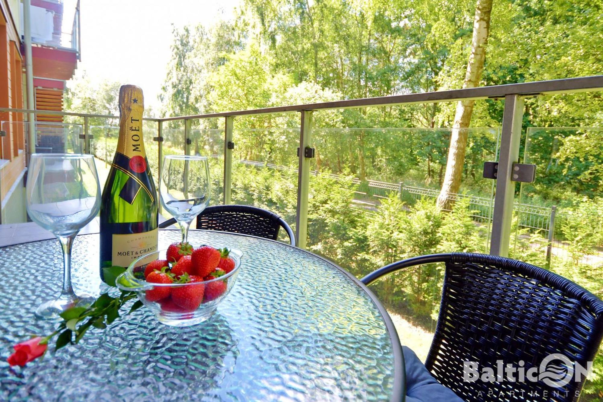 Apartamenty Balticon Polanki - Sauna, Fitness Inclusive - Basen Latem, Pool Im Sommer Kołobrzeg Kamer foto